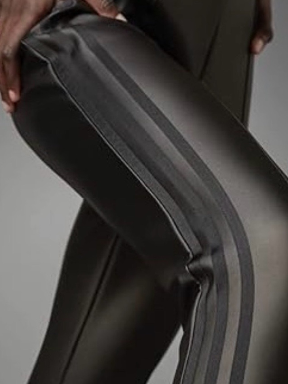 *NWT* ADIDAS Originals Blue Version Women’s Faux Leather Leggings - Size Small - Picture 2 of 10